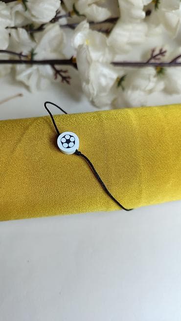 satovi i nakit: Narukvica sa privjeskom – motiv fudbalske lopte - Tanka crna podesiva — 1