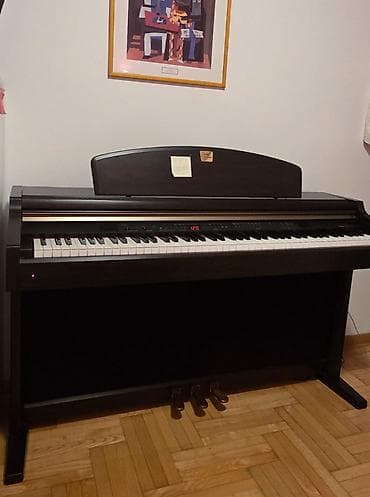 polovne gitare: Na prodaju vrhunski digitalni klavir Yamaha Clavinova CLP-950, idealan — 8