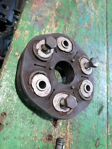 prodavnice auto delova nis: Hard guma kardana (gumi spojka) – BMW E39 - Tip: gumi nosač/spojnica — 1