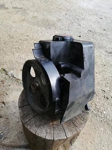 nnes auto kovin: SERVO PUMPA ZA PEUGEOT 206 OD 2000. DO 2005. GOD. | Top stanje — 1