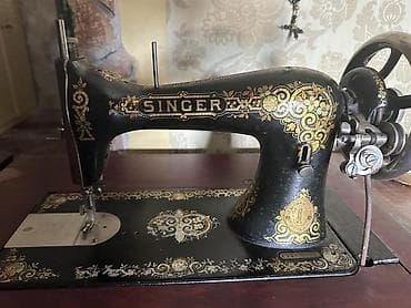masine za sivenje polovne: Antikna Singer šivaća mašina sa ukrasnim zlatnim detaljima, u — 2