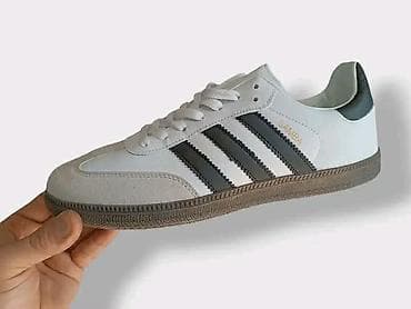 borbene patike: Adidas Samba patike – klasičan model sa tri pruge Adidas Samba / 2026 — 2