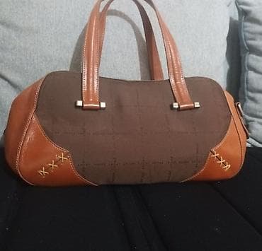 Ženska torba – Escada Sport - Model: baguette/duffle silueta sa