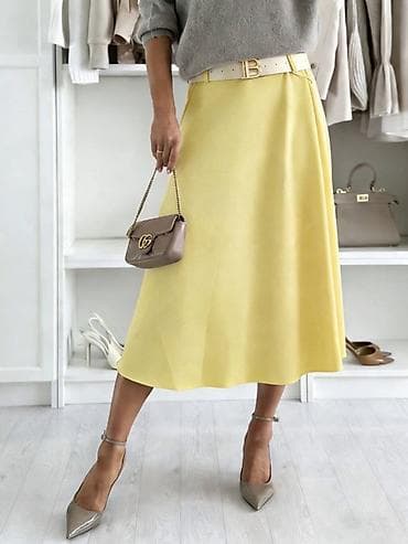 til suknja: Satenasta midi suknja A-kroja Ovaj prelep model suknje nam je upravo — 2