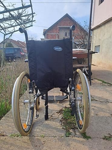 Other medical supplies: Invalidska kolica Invacare – sklopiva, lagana aluminijumska — 2