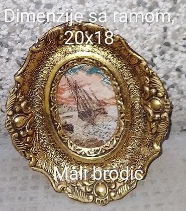 Dekorativna mini slika “Mali brodić” u bogato ukrašenom ovalnom ramu