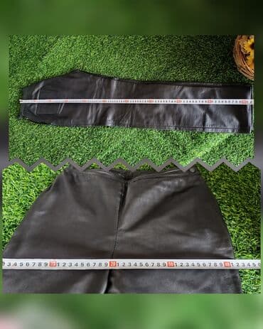 crni tek flis: M — 7