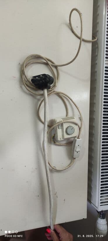 Električni akumulacioni radijator (TA peć) sa termostatom i točkićima na lalafo.rs Električni akumulacioni radijator (TA peć) sa termostatom i točkićima