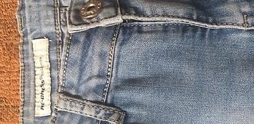 koji je ovo model patika: Ženske farmerke – 2 para 1) Stradivarius skinny super high waist - — 4