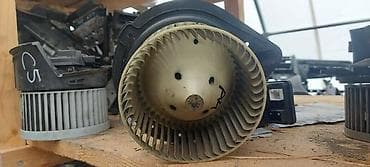 aparat za auto klime: VENTILATOR KABINE ZA AUDI A4 — 3