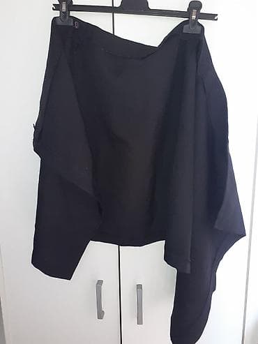 Muška odeća: Crna suknja na preklop - Model: asimetrična suknja na preklop (wrap) — 2