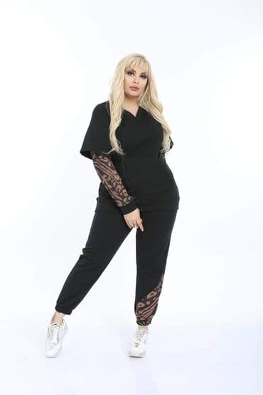 kupaći za punije osobe: Modeli za punije dame
Cene 3499 din 
Veličine 2XL, 3XL, 4XL — 21
