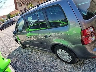 dpg automobili: VOLKSWAGEN TOURAN 2007. GOD. - KOMPLETAN AUTO U DELOVIMA | kompletan — 1
