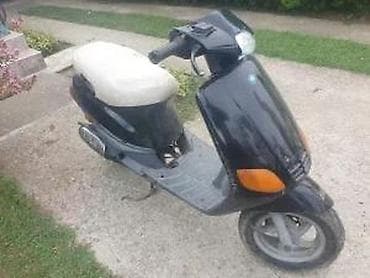 PIAGGIO ZIP | Na prodaju u delovima skuter . Nema papire . 50cc.   — 1