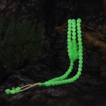 brojanica oko vrata: Brojanica sa 99 perli
Cena:1300din — 4