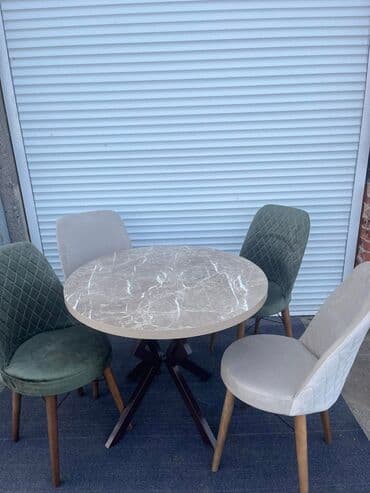 Sets of table and chairs: 🌟🌟akcijska cena 🌟🌟 cena okruglog seta 270€ u set spadaju 4 stolice i — 7
