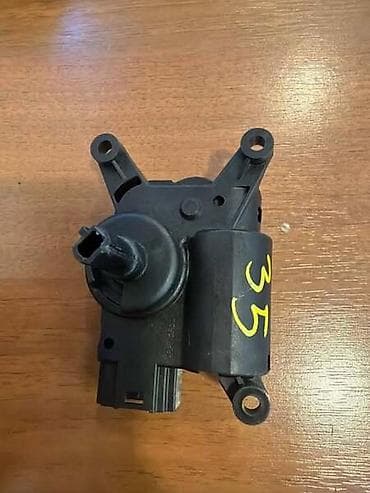 chat novo: MOTOR KLAPNE ZA VOLKSWAGEN GOLF 7, PASSAT B8, TIGUAN . - 5Q0907511H — 3