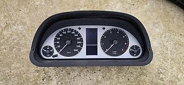 4x100 14: KILOMETAR SAT - BRZINOMER ZA MERCEDES BENZ A 140, A 150, A 160 . | — 3