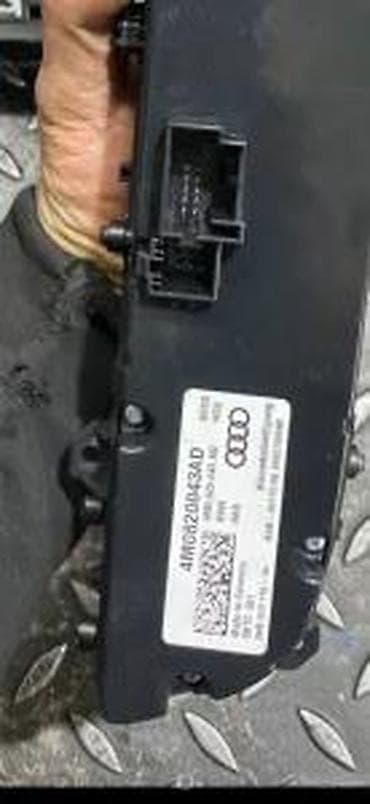 grejaci golf 4: AUDI Q7 4M 15-22 KLIMATRONIK KLIMA PREKIDAC 4M0820043AD | Audi q7 q5 — 2