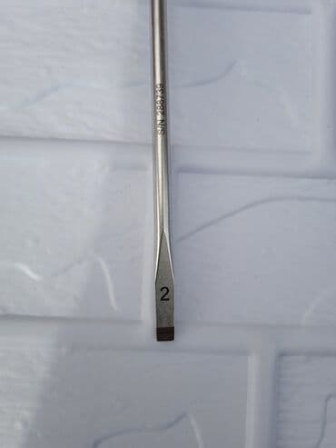 alati za klima uredjaje: Srafcigeri Swiss Tools novi. PB 100.4-0x6,5 cena 4evra PB — 4