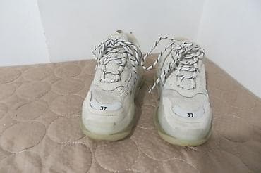 roma m: BALENCIAGA br 37 nikakvih greske mana ostecenja,mala razlika od — 3