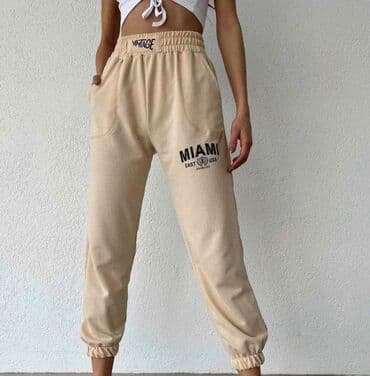 Women's Clothing: 1600 — 2