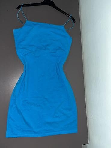 haljine za leto: Mini haljina na bretele – 2 boje - Model: uska mini haljina sa tankim — 2