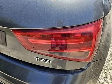 ogledalo rs: AUDI A1 2011 DELOVI STOP SVETLO LEVO I DESNO | Audi delovi zemun — 4