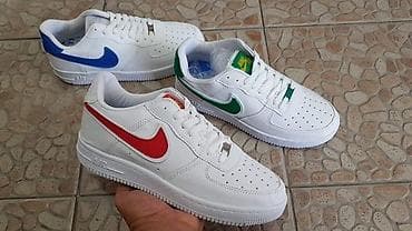 Nike
36-46
Za boju i broj pitati
Saljemo postexpresom ili bexom