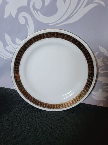 porcelanske solje za caj: Set porcelanski Kahla Istocna Nemacka 70te. Trodelni set,nigde — 10