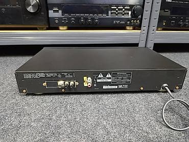 Donji delovi trenerke: Pioneer F-227 FM/AM Digital Synthesiser Tuner (1990) Specifications — 5