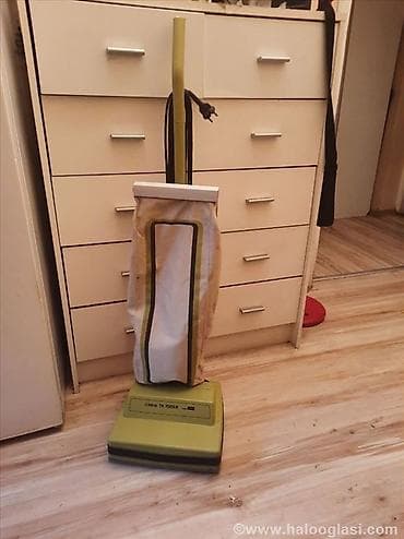 peci na pelet cene: Stari retro stapni usisivaci Iskra TK 7005 R i 202 S. Nepoznato — 5