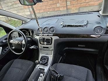 polovni delovi ford galaxy: DELOVI ZA FORD GALAXY 2009. GOD. | 2.0 103 KW — 4