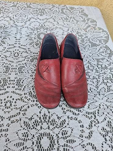 gleznjace sa petom: Kožne ženske cipele, broj 38,5 - Gazište: 26 cm - Materijal: prirodna — 5