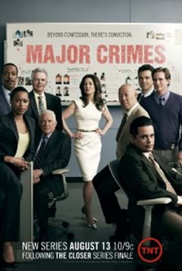dva i po muskarca sve epizode sa prevodom: MAJOR CRIMES PRODAJEMO SERIJU IZ NASLOVA Serija je kompletna sa — 1
