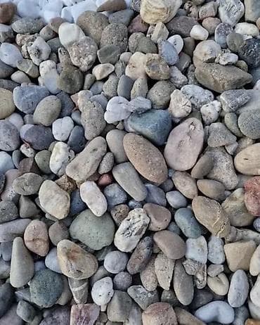 Construction & Repair Materials: Prirodni rečni oblutci – dekorativni kamen - Frakcija: mešovite — 1