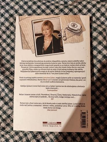 bas gitara sa zvučnikom: Knjiga: Manje od tri – Ivana Kuzmanović (IV izdanje) - Izdavač — 2