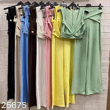 moje krpice kompleti: Komplet crop top i pantalone sa širokim nogavicama i visokim strukom — 5