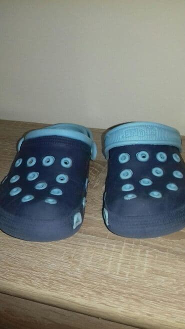 wrangler obuća: Beach slippers, Crocs, Size - 32 — 1