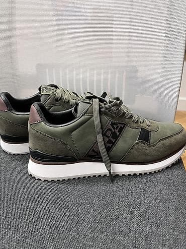 NAPAPIJRI PATIKE muške
42 broj-26,5cm