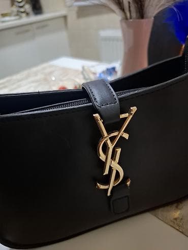 elegantne crne torbice: 🖤 Elegantna crna torbica 🖤 Minimalistički dizajn koji nikad ne izlazi — 3