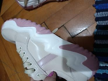 Sweatpants: Patike.Nove.38 broj — 3