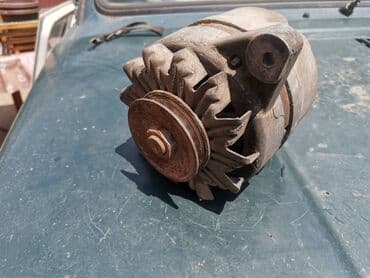 dizalica za auto na vazduh: Alternator Lada 21214i Niva br.3. Polovan, očuvan. Skinut sa — 3