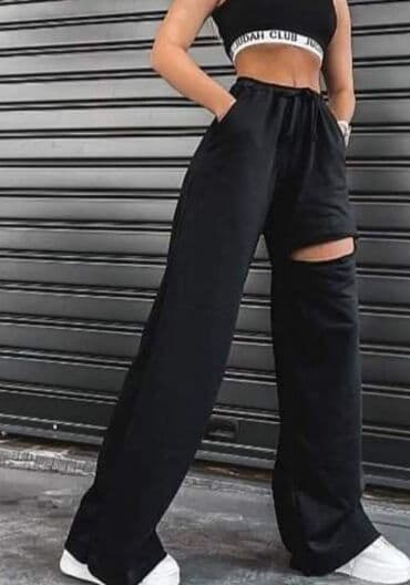 zenske trenerke guess: Trenerke siroke rasecene,donji deo. crna boja — 1