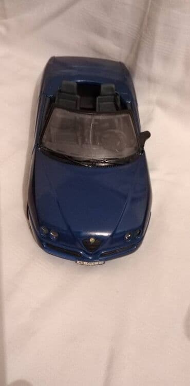 kinder joy harry potter figurice: Maisto Alfa Romeo Spider 1:18 Thailand,fali z.branik,slomljeno staklo — 3