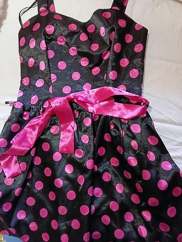 Dresses: Haljina na bretele sa tufnama - Model: koktel/retro stil, gornji deo — 9