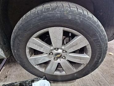 polovne auto gume u nišu i okolini: ALUMINIJUMSKE FELNE CHEVROLET CAPTIVA 18 5 X 115 | Cena je bez — 2
