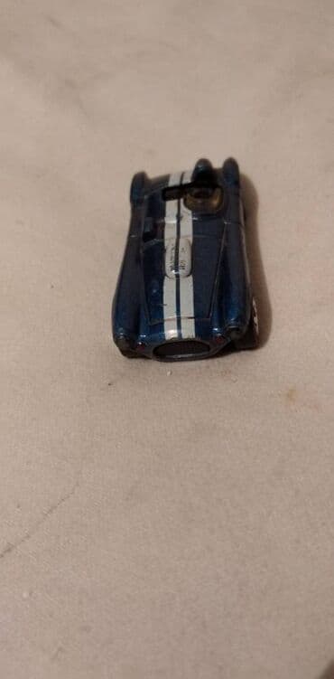 kinder joy harry potter figurice: Hot Wheels CUNNINGHAM c4r oko 1:55malo izgreban — 3