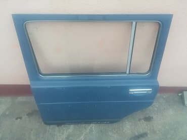 presvlake za prednja sedista: Vrata zadnja leva Lada 2131 Niva. Polovno, ocuano. Skinuto sa — 5