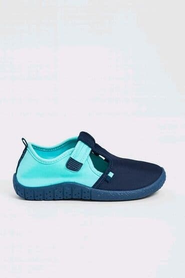 papuce u apoteci: Sandals — 1
